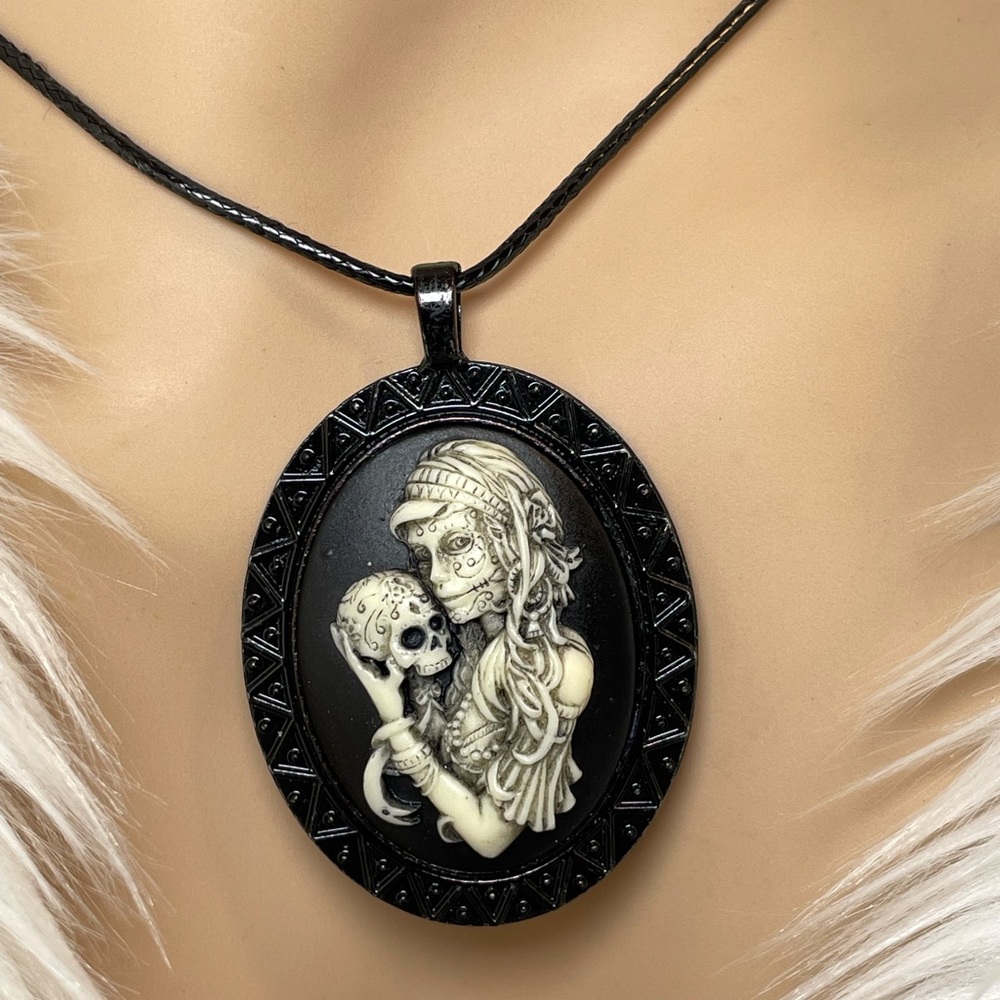 Sugar Skull Necklace Cameo Pendant HandmadeED